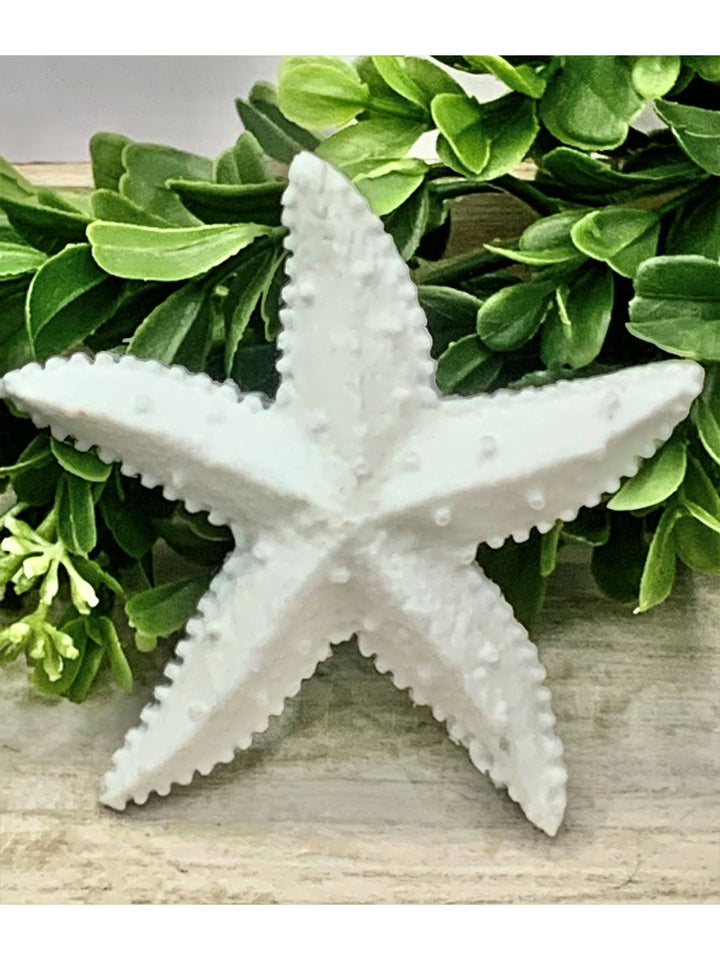 3D Starfish Soap adds to the fun beach theme.